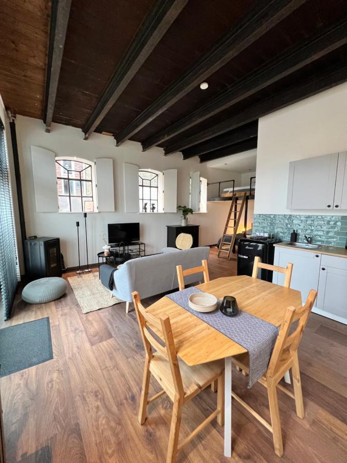 Bed & Breakfast Heit Joure Esterno foto
